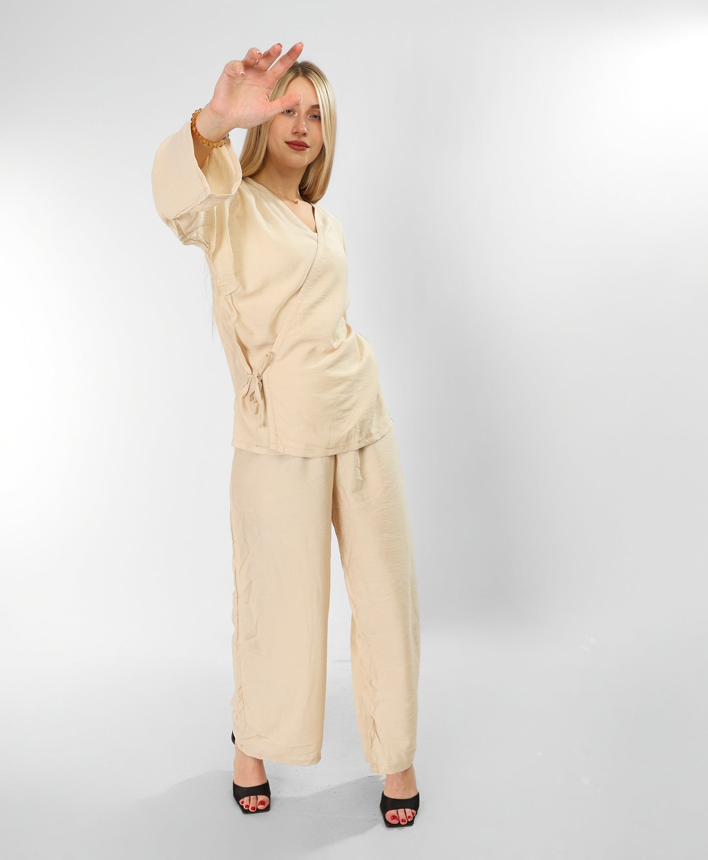 Light Beige Spanish Linen Set