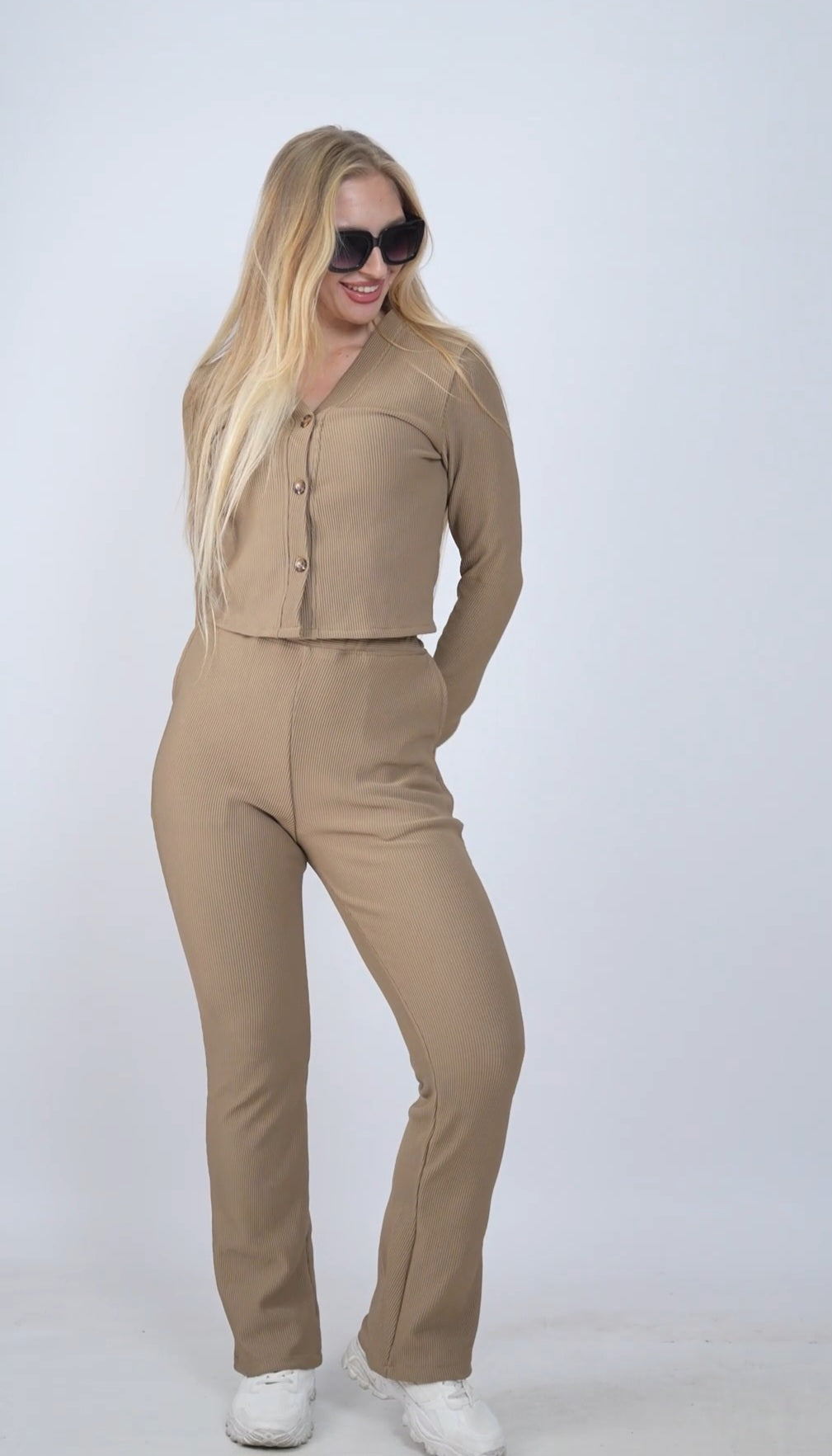 Chic Ribbed Jacquard Two-Piece – Jacket & Slim Pants