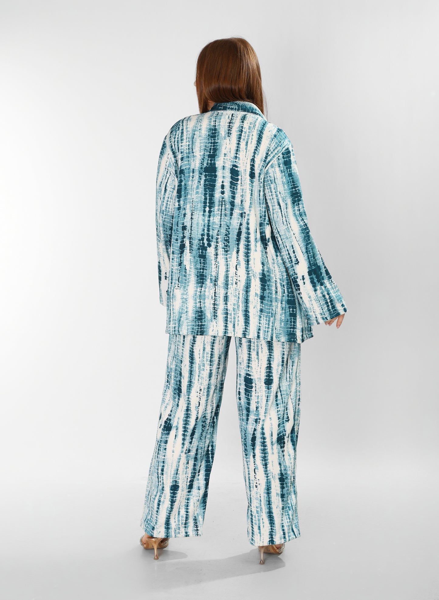 Wave Oversized Suit – Bold Elegance Redefined