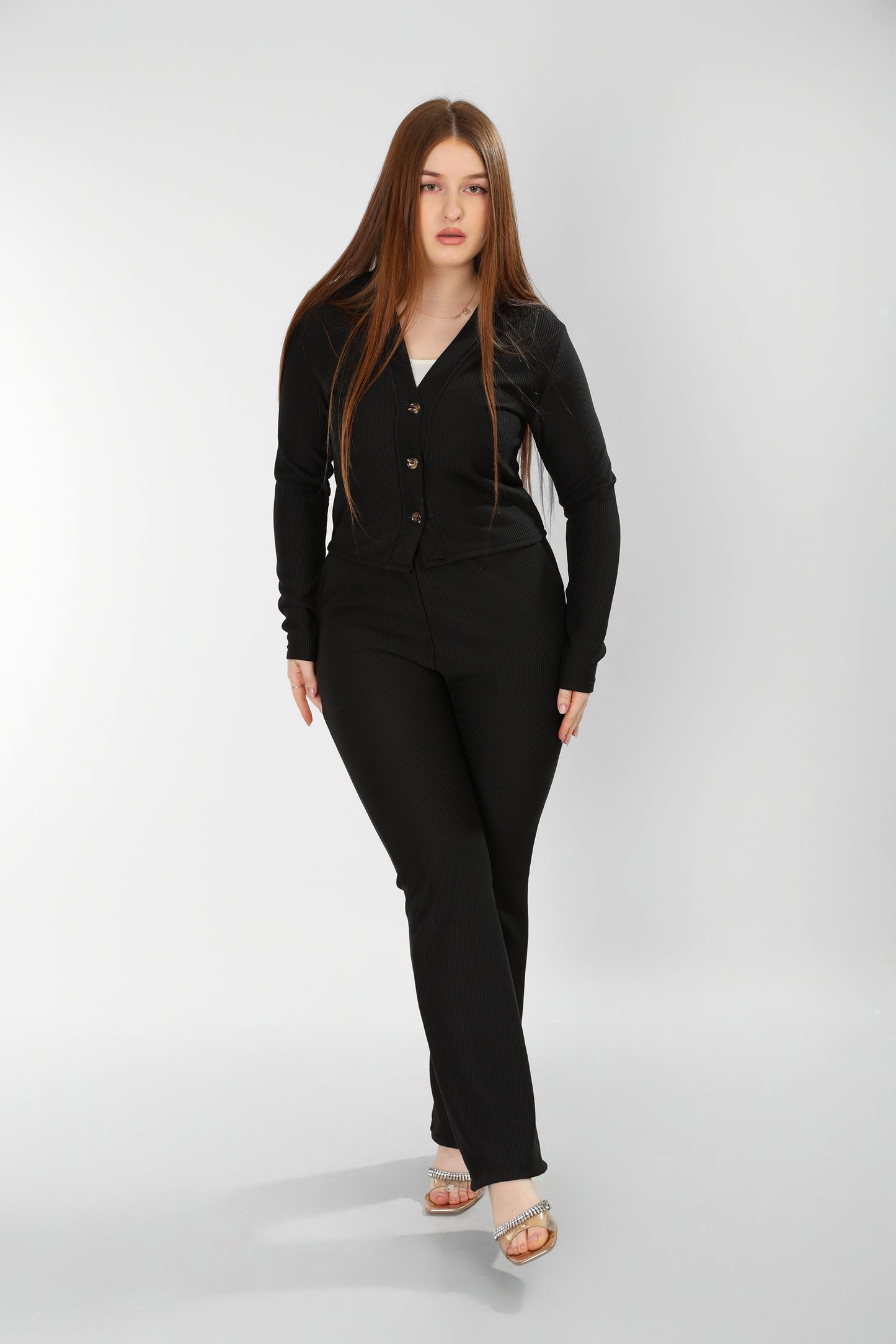 The Iconic Set – Black Cropped Jacket & Pants