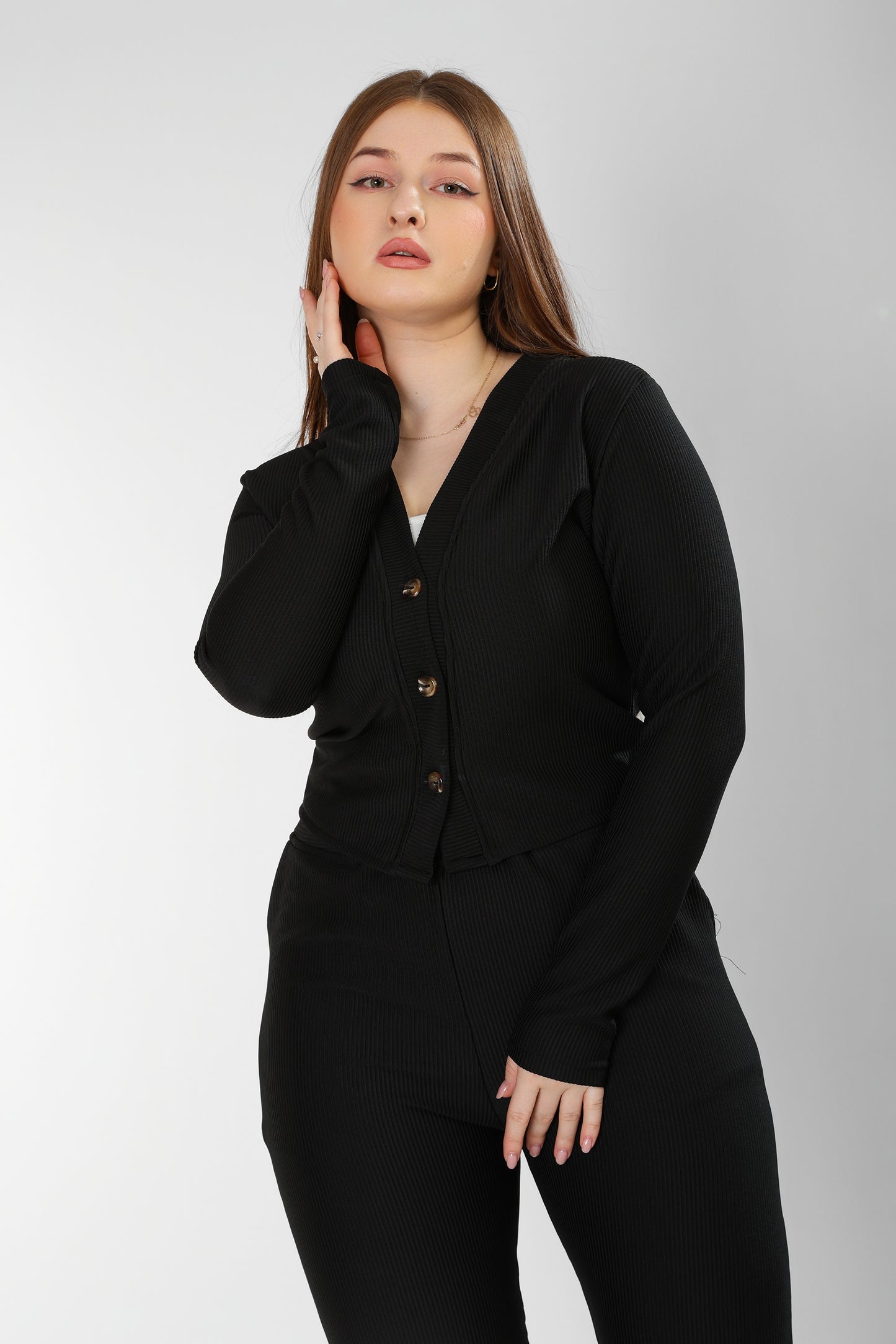 The Iconic Set – Black Cropped Jacket & Pants