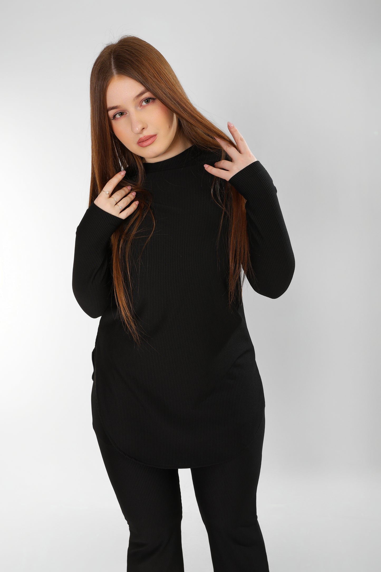 The Classic Flow Set – Black Long Top & Relaxed Pants