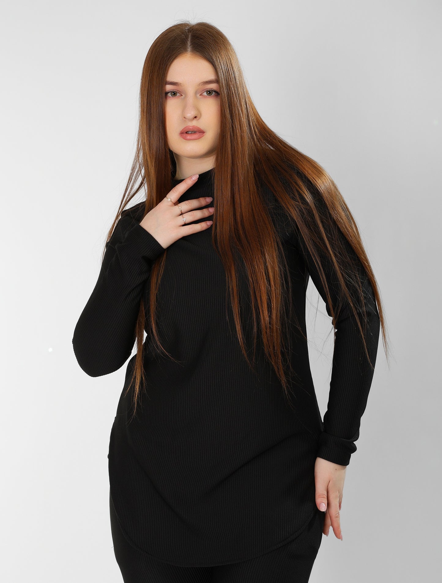 The Classic Flow Set – Black Long Top & Relaxed Pants