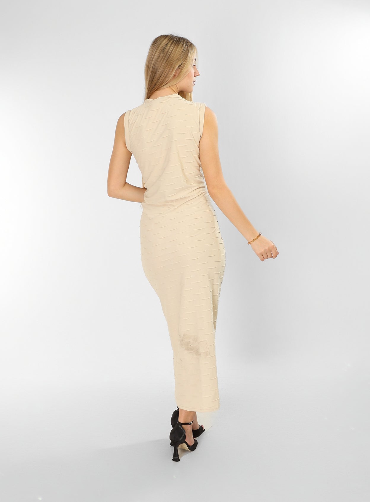 Cotton Elegance – Beige Long Dress with Textured Detail