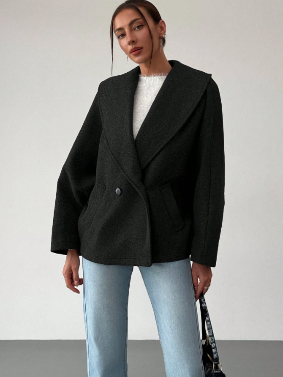 Oversized Wool Sweater with Pockets – Cozy & Chic Winter Essential