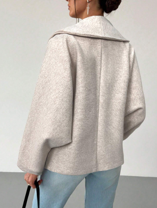 Oversized Wool Sweater with Pockets – Cozy & Chic Winter Essential