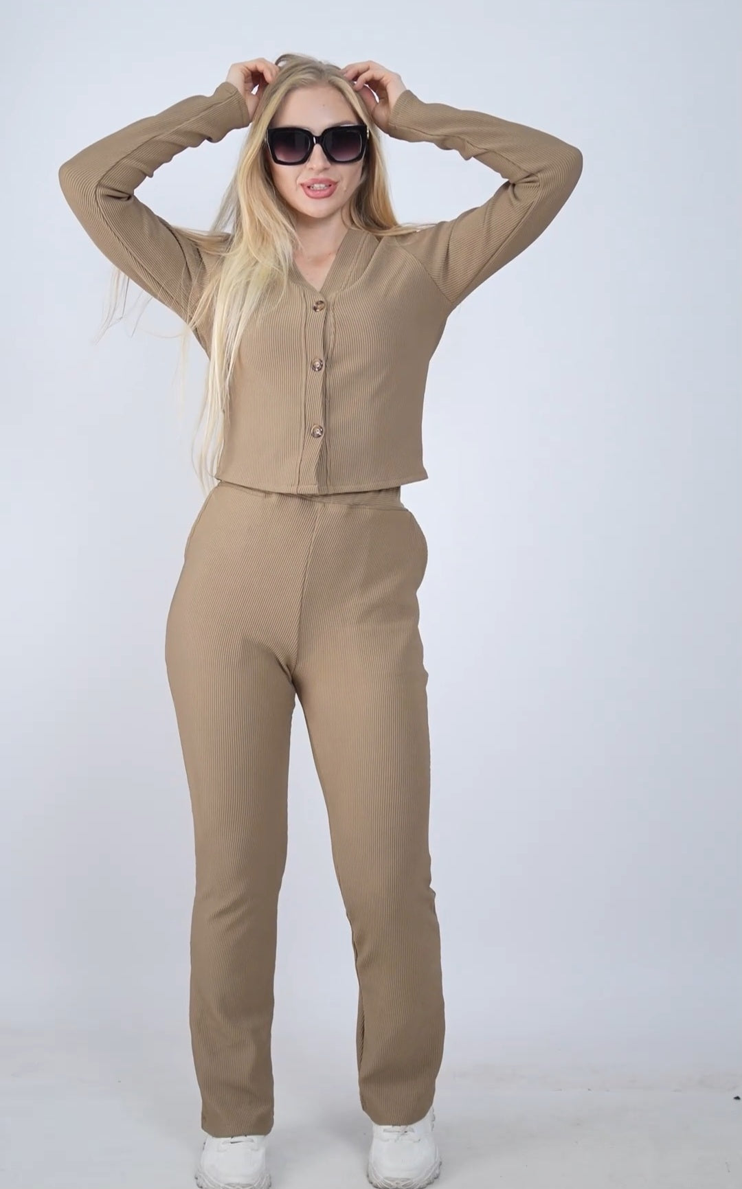 Chic Ribbed Jacquard Two-Piece – Jacket & Slim Pants