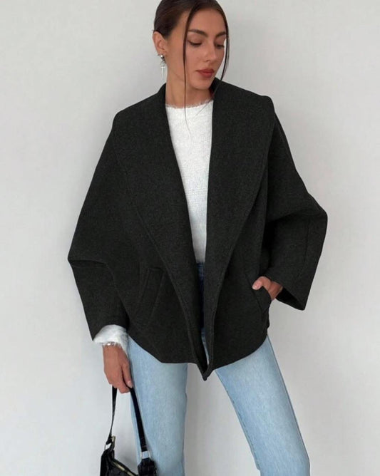 Oversized Wool Sweater with Pockets – Cozy & Chic Winter Essential