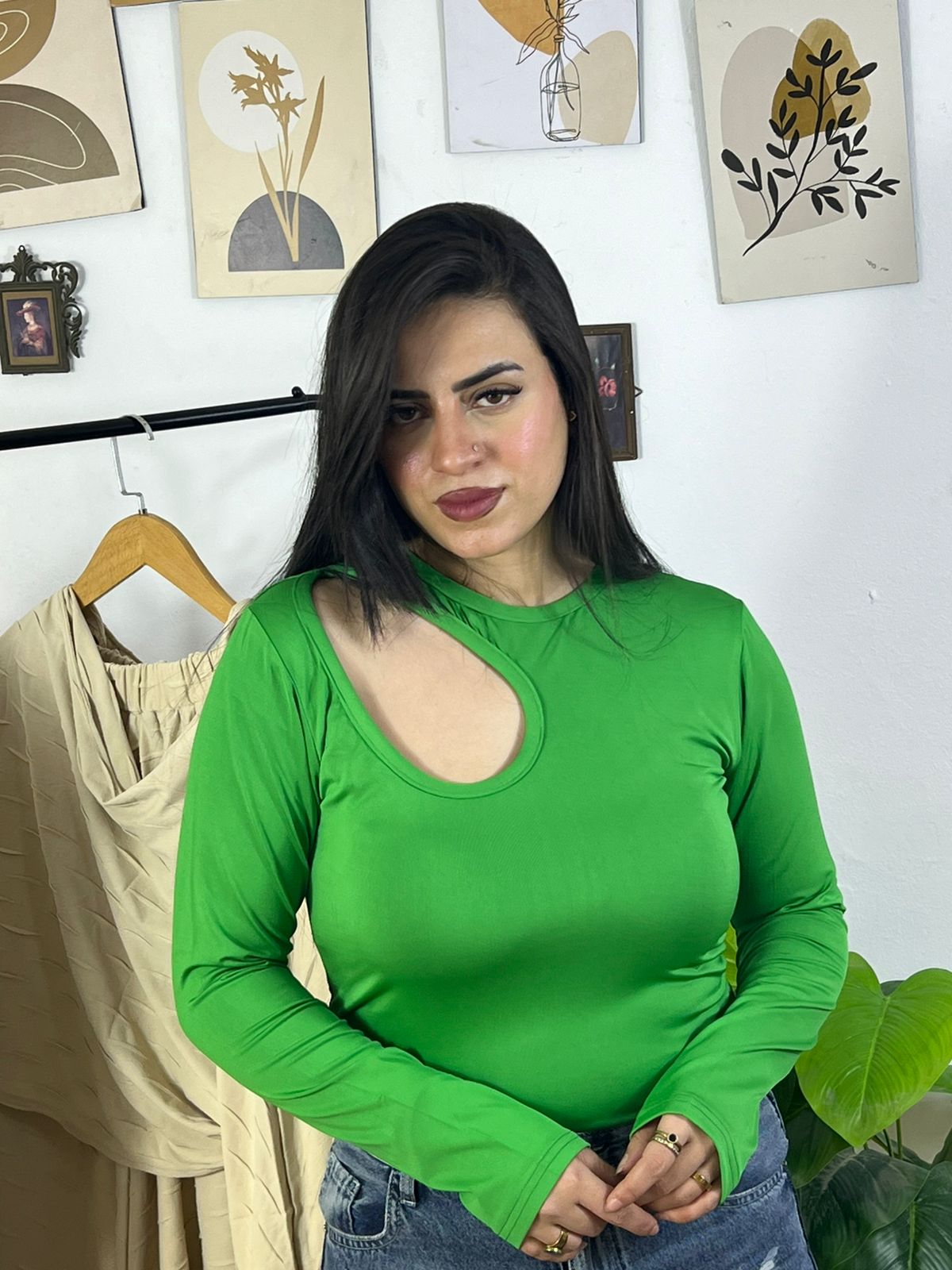 Basic Lycra Cut Shoulder Top