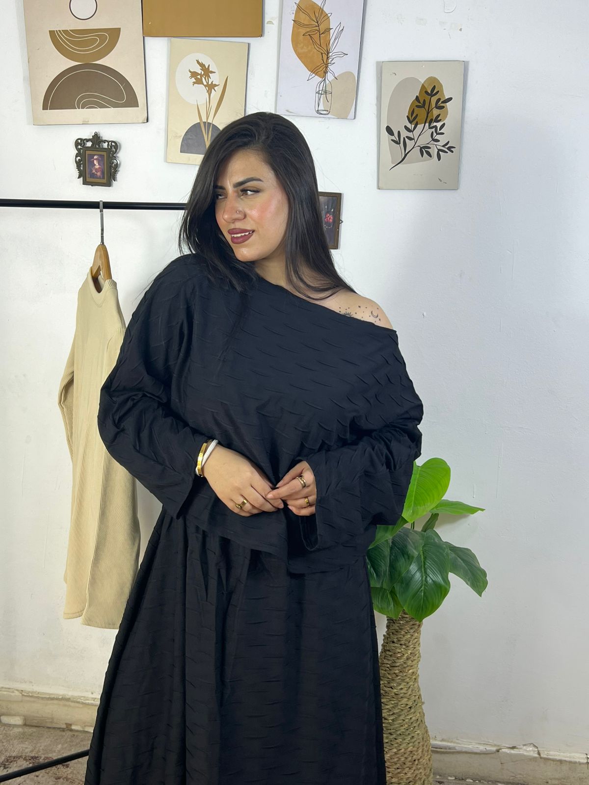 Oversized Off Shoulder Top & Mini Skirt Set – Beige & Black