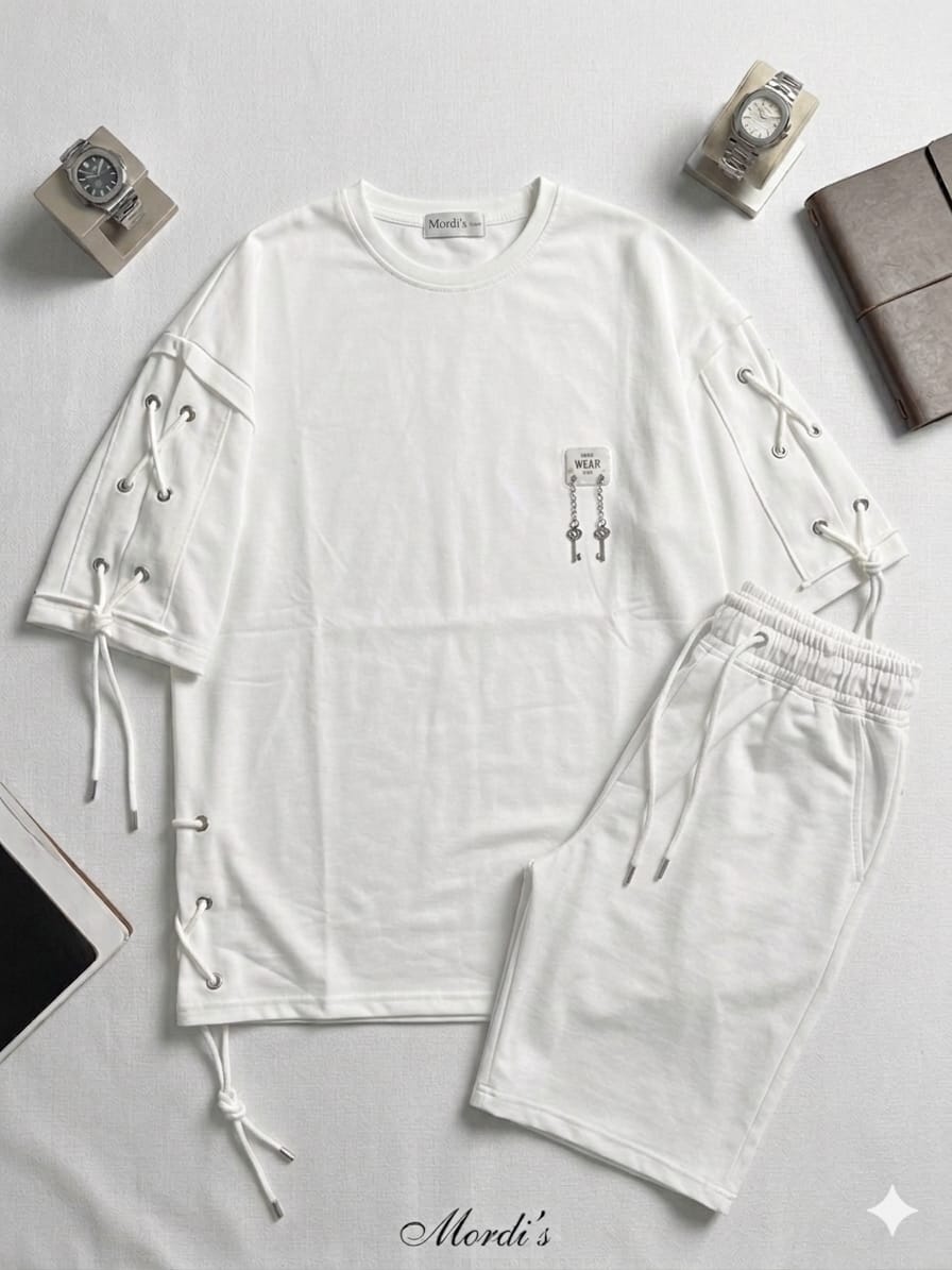 "Simplicity is the ultimate sophistication.